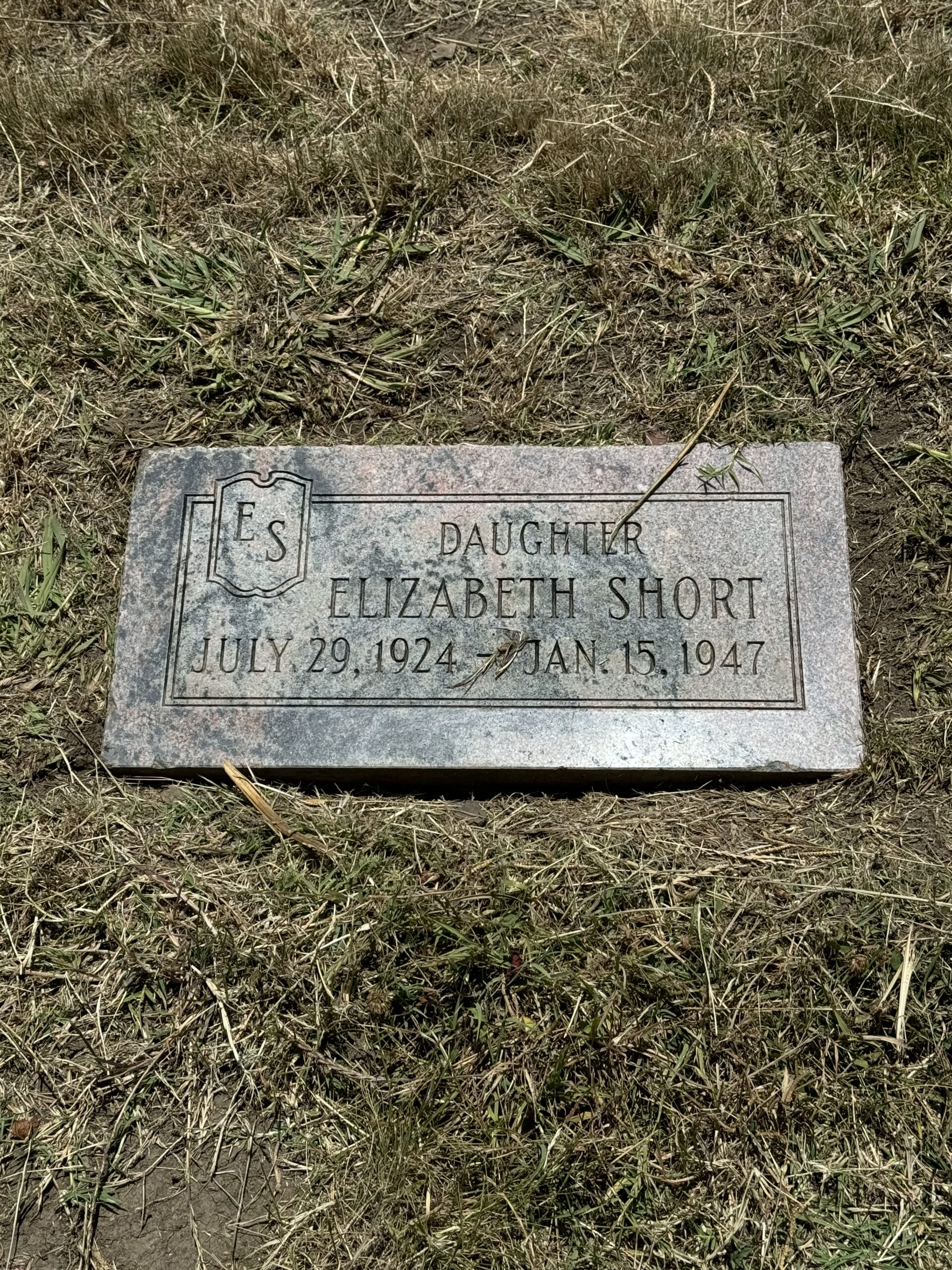 Elizabeth Short's grave